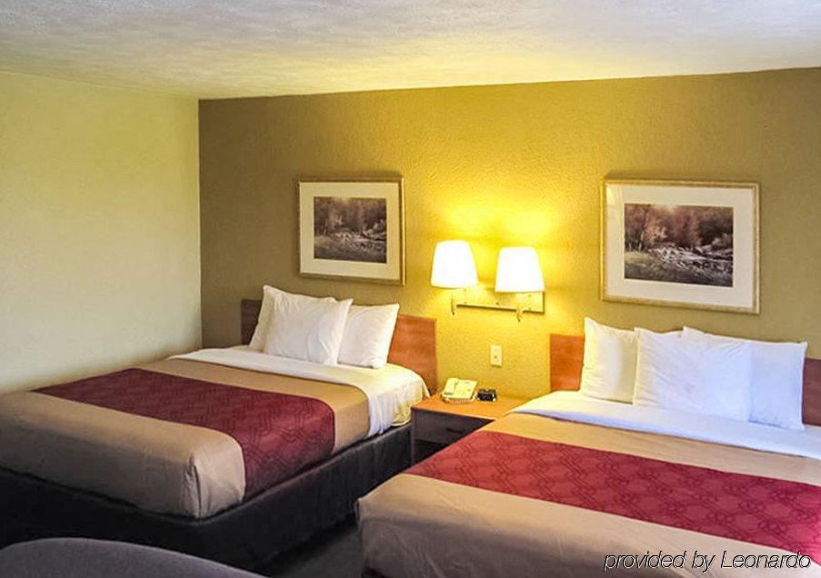 Econo Lodge Ottawa Exteriör bild