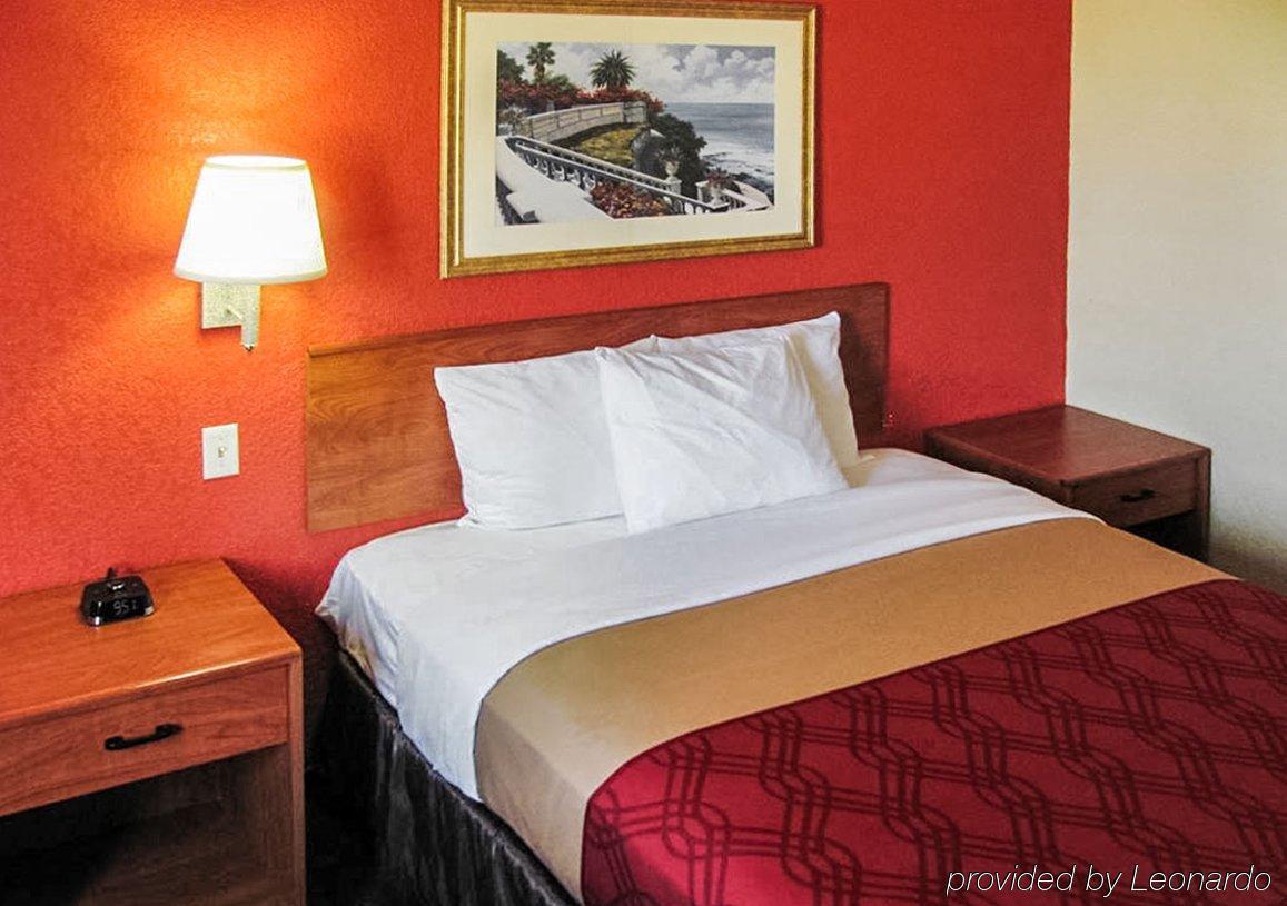 Econo Lodge Ottawa Exteriör bild