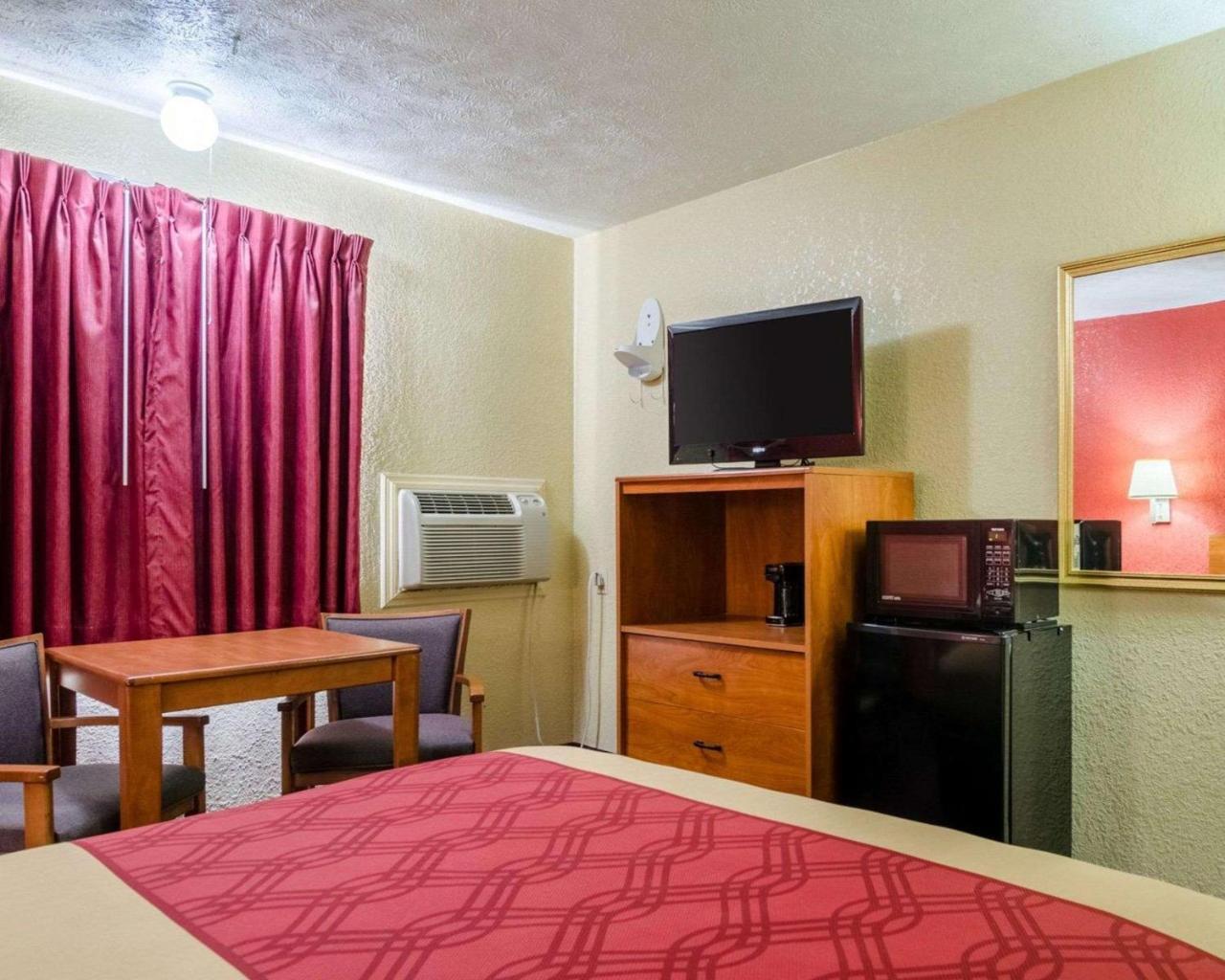 Econo Lodge Ottawa Exteriör bild